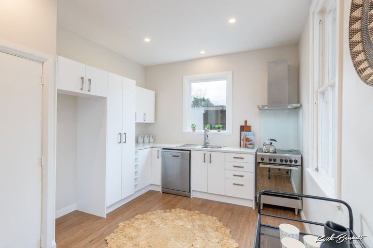 Photo of property in 43 Seddon Street, Wallaceville, Upper Hutt, 5018