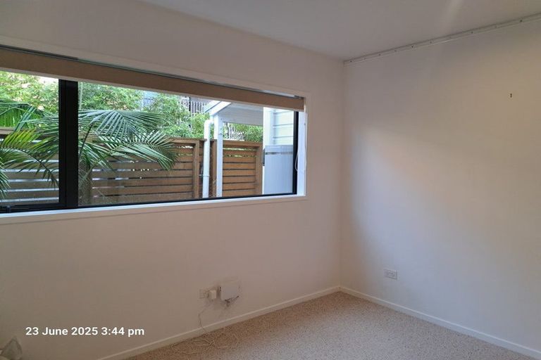Photo of property in 502c Te Atatu Road, Te Atatu Peninsula, Auckland, 0610