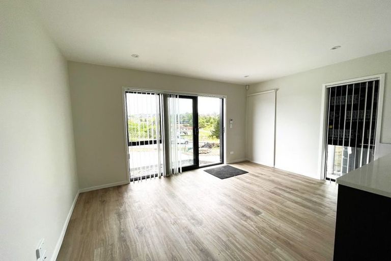 Photo of property in 41 Korihi Drive, Swanson, Auckland, 0614