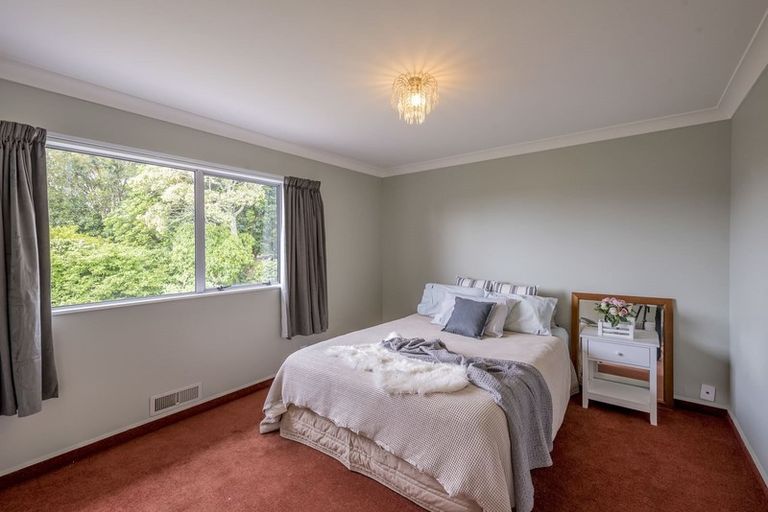 Photo of property in 321 Te Moana Road, Waikanae, 5036