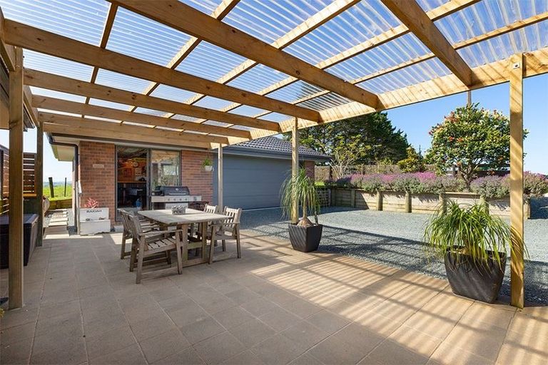 Photo of property in 52 Fishlock Road, Te Arai, Wellsford, 0974