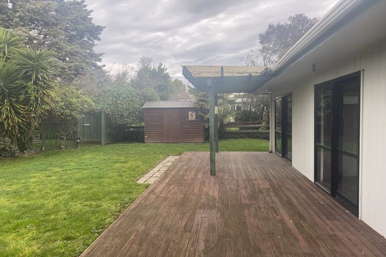 Photo of property in 1 Breadalbane Road, Havelock North, 4130