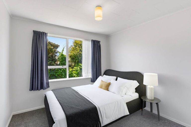 Photo of property in 52 Kapiti Road, Paraparaumu, 5032