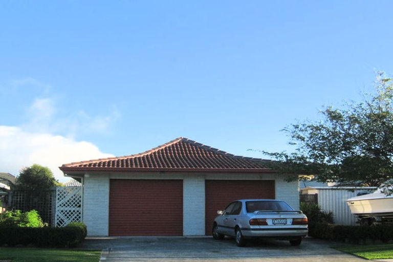 Photo of property in 19 Aaron Court, Paraparaumu Beach, Paraparaumu, 5032