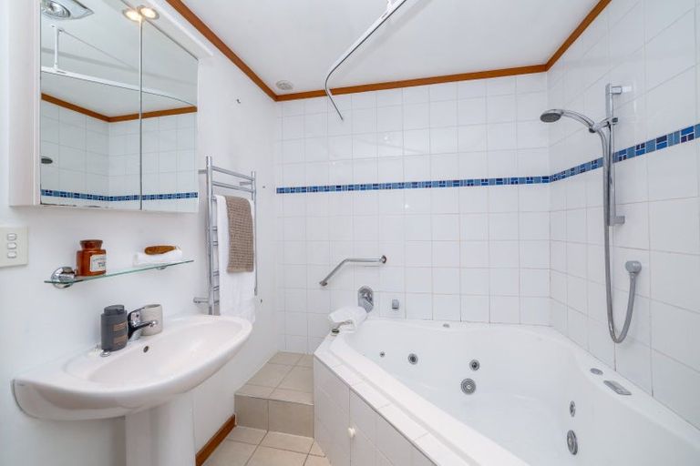 Photo of property in 3 Kowhai Grove, Featherston, 5710