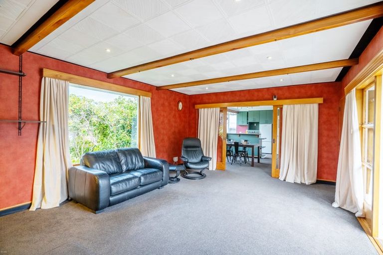 Photo of property in 21 Kenilworth Road, Oamaru North, Oamaru, 9400