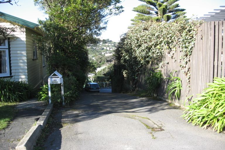 Photo of property in 20 Homewood Crescent, Karori, Wellington, 6012
