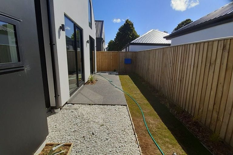 Photo of property in 1b Maelor Place, Bryndwr, Christchurch, 8053