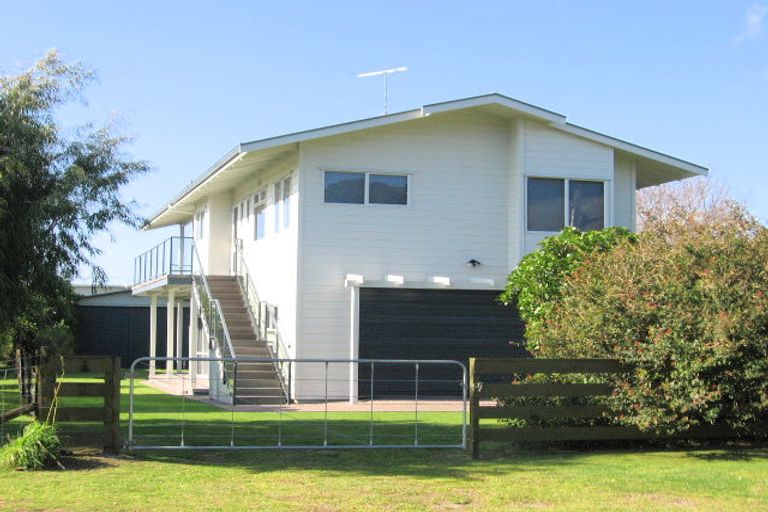 Photo of property in 57 Riverview Road, Cooks Beach, Whitianga, 3591