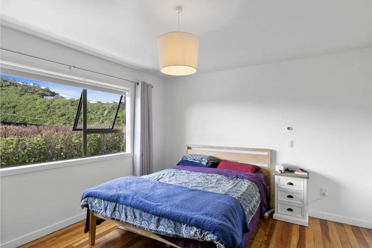 Photo of property in 43c Dominion Park Street, Johnsonville, Wellington, 6037