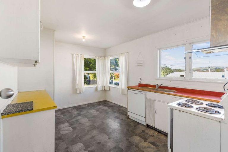 Photo of property in 4 Spencer Street, Western Heights, Rotorua, 3015