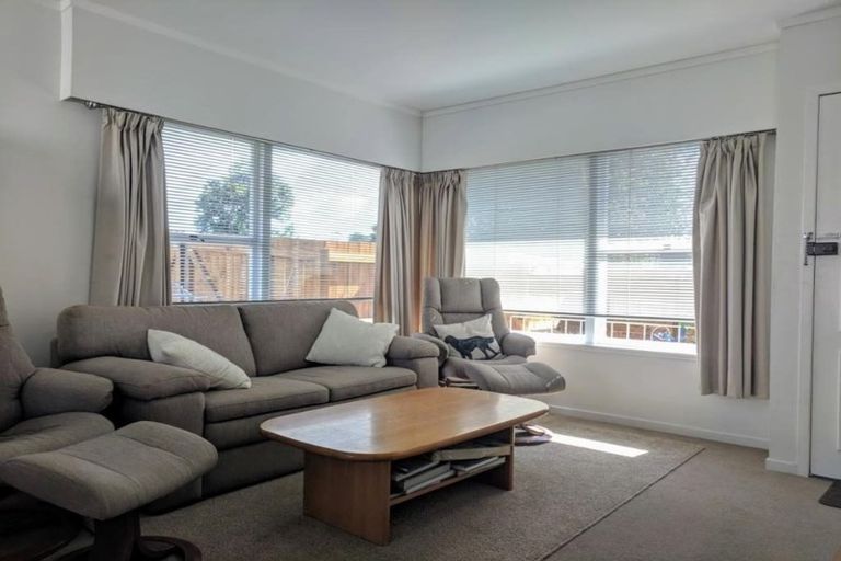 Photo of property in 1/179 Forrest Hill Road, Forrest Hill, Auckland, 0620
