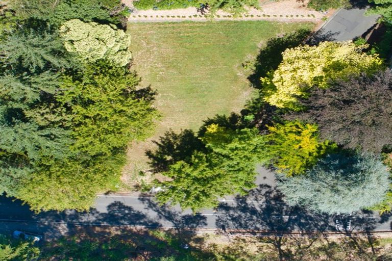 Photo of property in 84 Tauroa Road, Havelock North, 4130