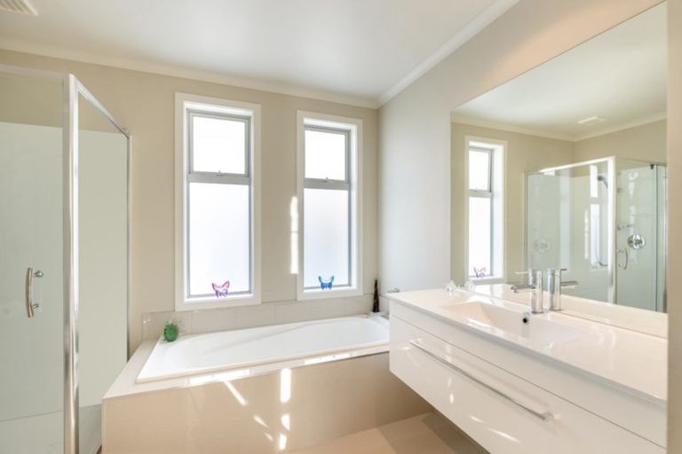 Photo of property in 37 Sanderlane Drive, Motueka, 7120