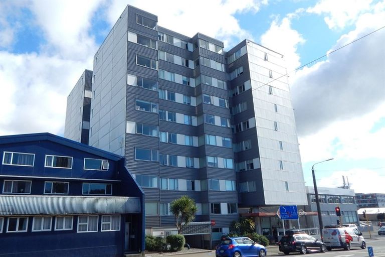Photo of property in Cube Apartments, 5h/242 Taranaki Street, Mount Cook, Wellington, 6011