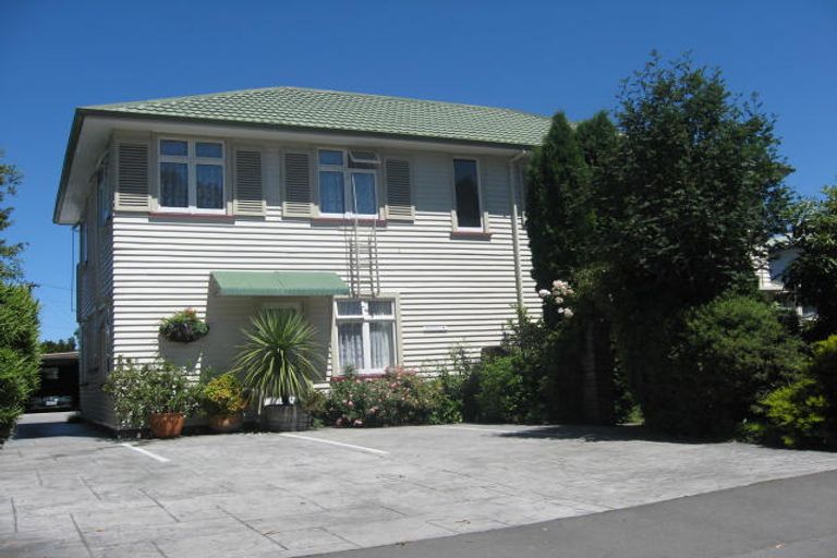 Photo of property in Thistle Guest House, 21 Main South Road, Sockburn, Christchurch, 8042