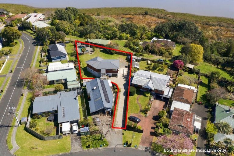 Photo of property in 4 Margaret Road, Bellevue, Tauranga, 3110