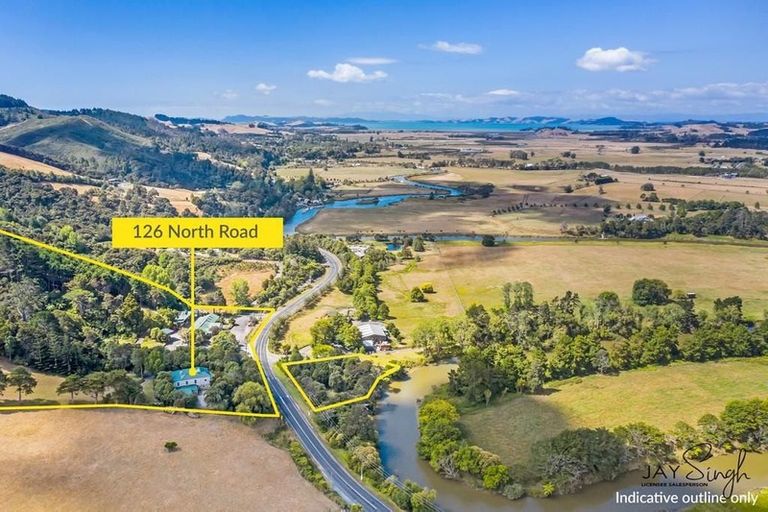 Photo of property in 126 North Road, Clevedon, Papakura, 2582