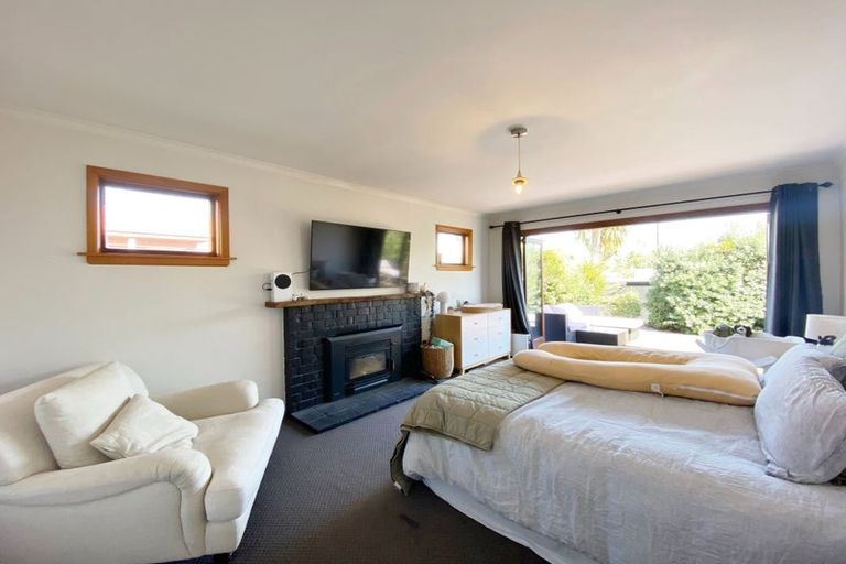 Photo of property in 11 Estuary Road, New Brighton, Christchurch, 8061