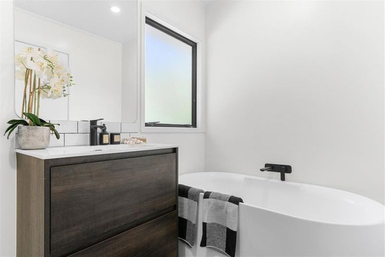 Photo of property in 32a Armitage Road, Wellsford, 0900