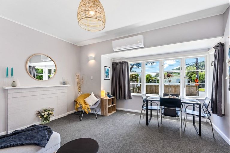 Photo of property in 16 Tyndall Street, Waiwhetu, Lower Hutt, 5010