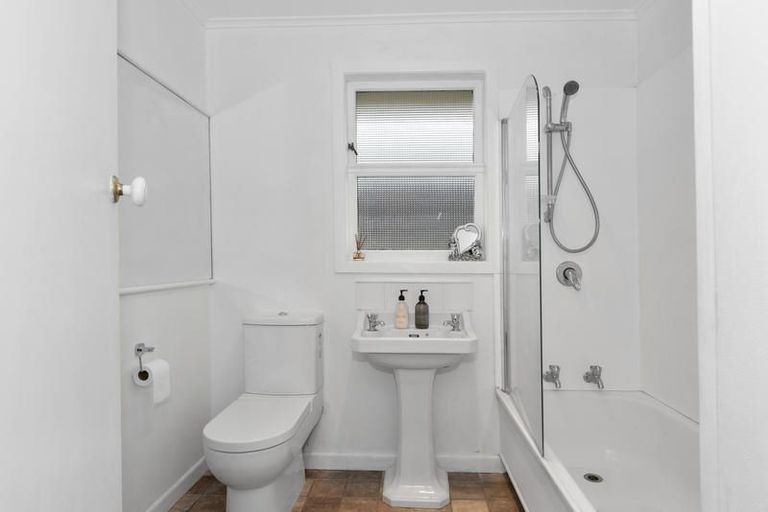 Photo of property in 17b Wiremu Street, Brookfield, Tauranga, 3110