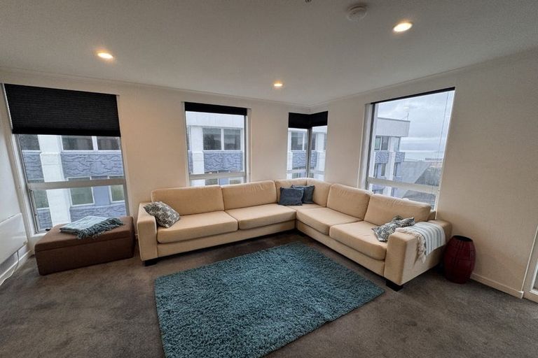 Photo of property in Terrace Heights Apartments, 14d/163 The Terrace, Wellington Central, Wellington, 6011