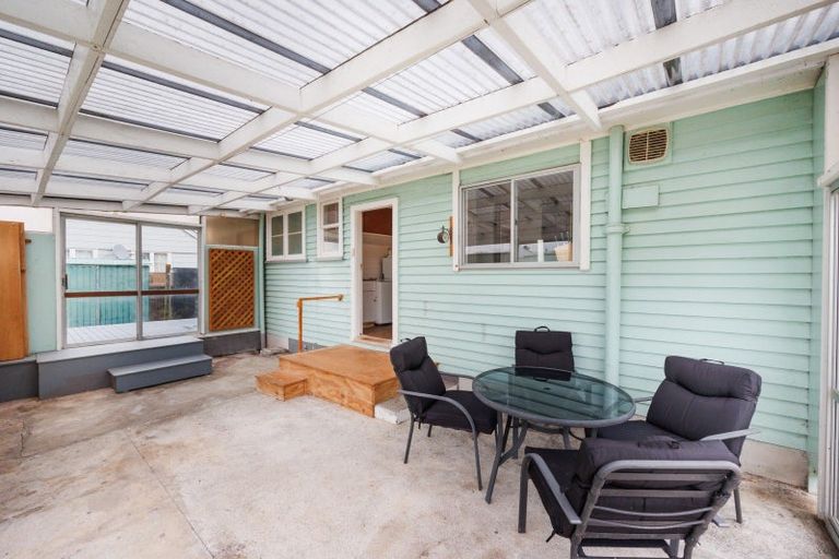 Photo of property in 24 Tyne Street, Rongotea, 4476