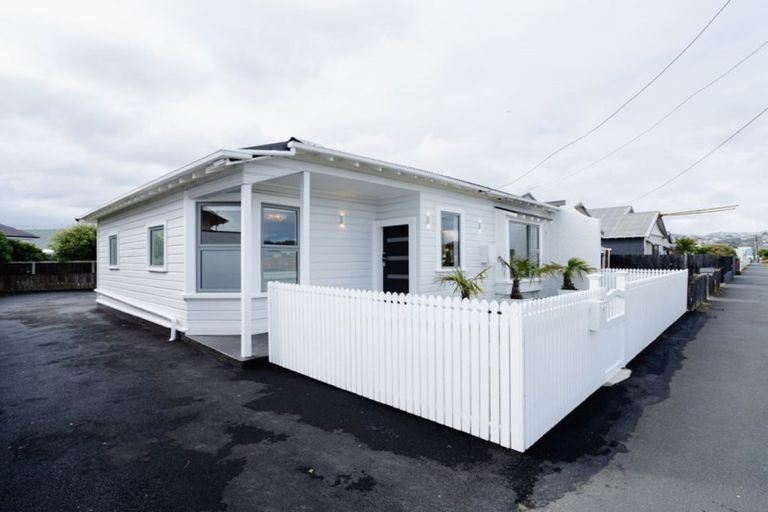 Photo of property in 56 Victoria Road, Saint Kilda, Dunedin, 9012