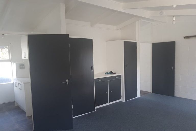 Photo of property in 4 Knox Road, Hillpark, Auckland, 2102