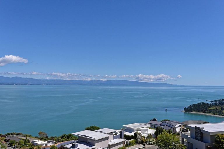 Photo of property in 83 The Cliffs, Britannia Heights, Nelson, 7010