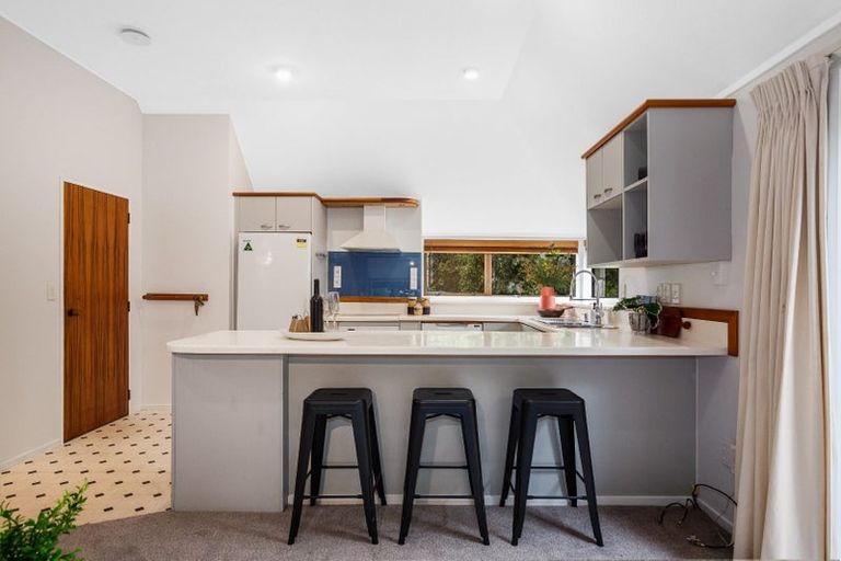 Photo of property in 4 Eclipse Lane, Whitby, Porirua, 5024