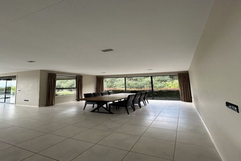 Photo of property in 45 Harry Dreadon Road, Opaheke, Papakura, 2584