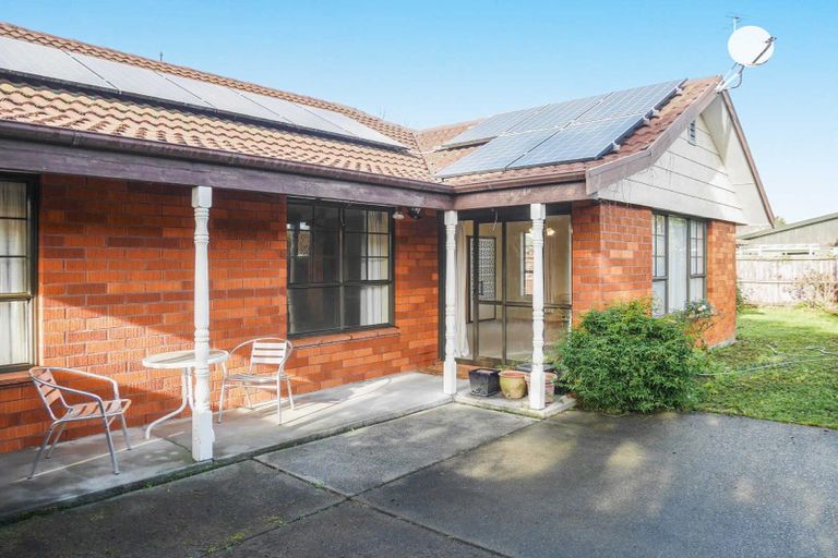 Photo of property in 2/17a Dalrye Place, Ilam, Christchurch, 8041