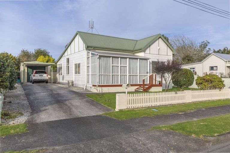 Photo of property in 90 Hakanoa Street, Huntly, 3700