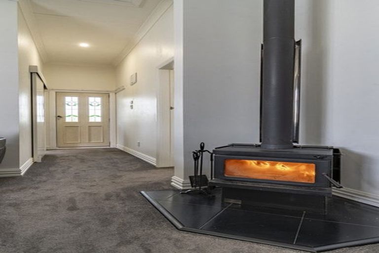 Photo of property in 200 High Street South, Carterton, 5713