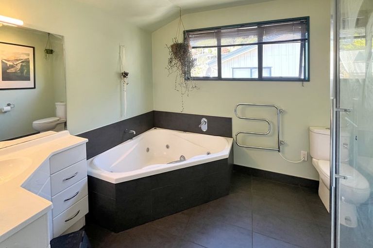 Photo of property in 87 Reserve Terrace, Lyttelton, 8082