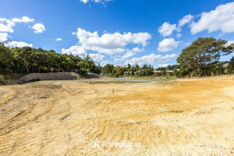 Photo of property in 8 Stroma Way, Timberlea, Upper Hutt, 5018