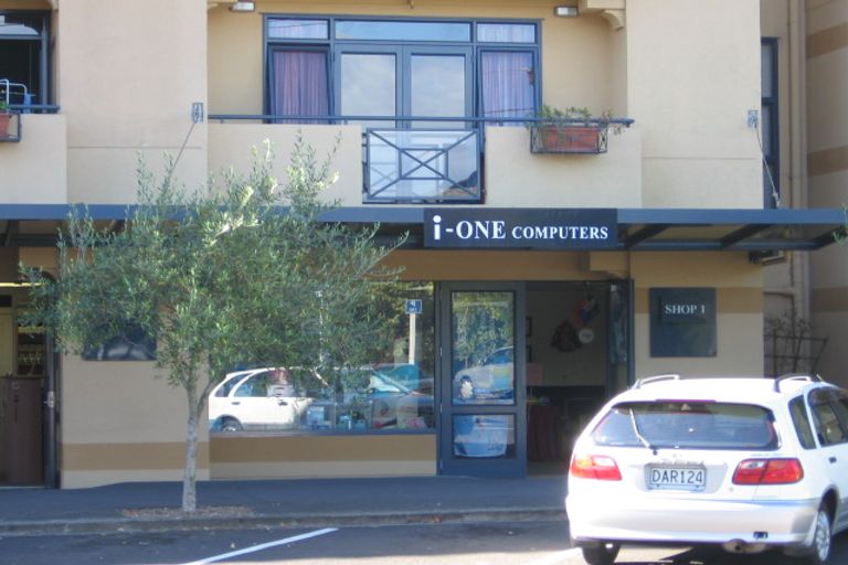 Photo of property in 2g/7-11 Bute Road, Browns Bay, Auckland, 0630