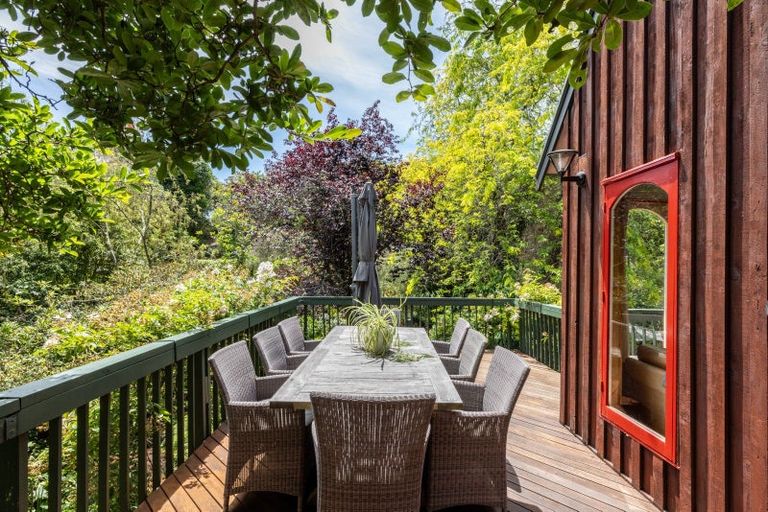 Photo of property in 77 Kopanga Road, Havelock North, 4130