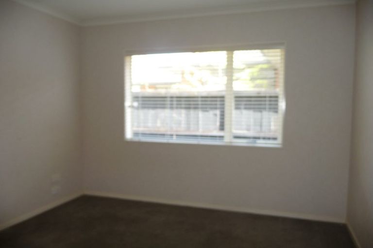 Photo of property in 6 Pennygale Close, Flat Bush, Auckland, 2016