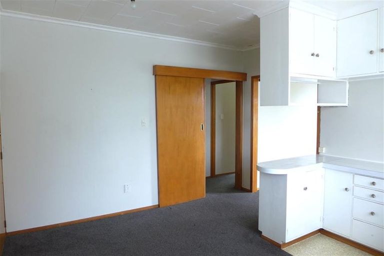 Photo of property in 23 Evans Road, Glen Eden, Auckland, 0602