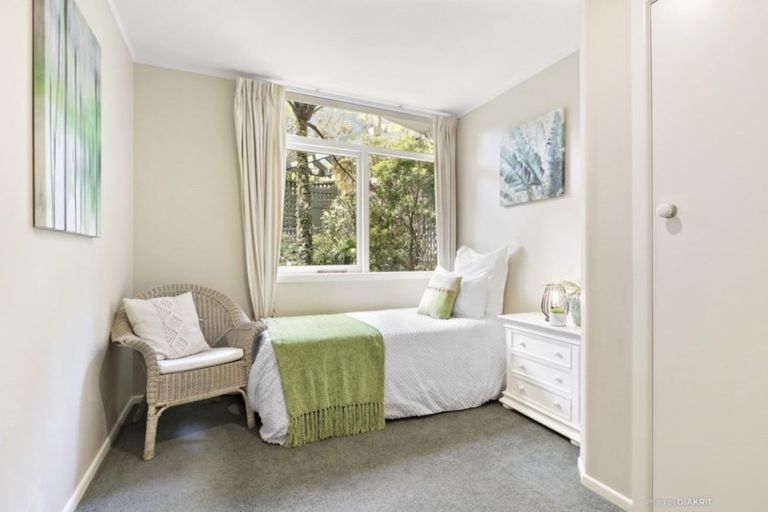 Photo of property in 6 Mathieson Avenue, Khandallah, Wellington, 6035