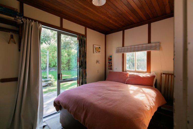 Photo of property in 19 Kapiti Place, Kairakau, Elsthorpe, 4295