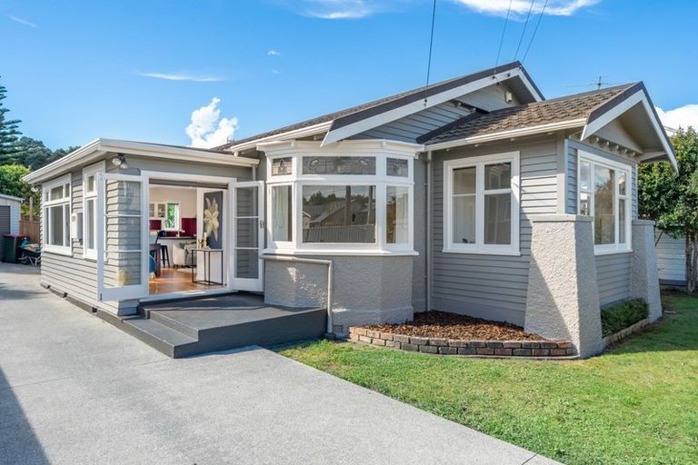 Photo of property in 3 Hume Street, Alicetown, Lower Hutt, 5010