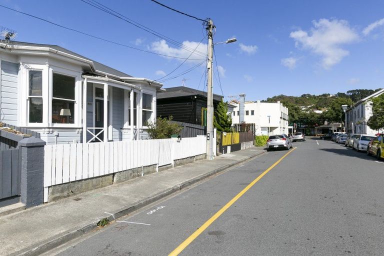 Photo of property in 10 Emmett Street, Newtown, Wellington, 6021