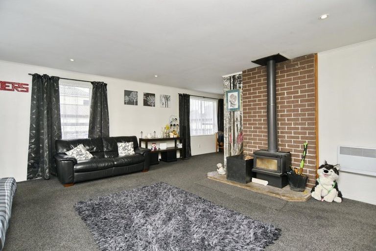 Photo of property in 2/92a Randolph Street, Woolston, Christchurch, 8062