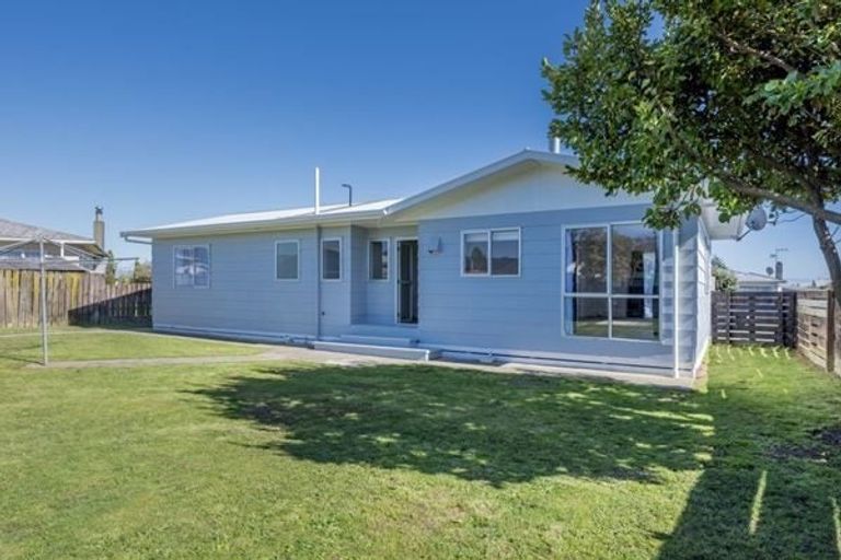 Photo of property in 33 Perth Street, Levin, 5510