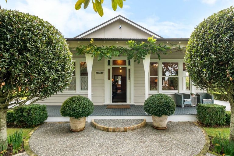 Photo of property in 32 Main Road, Te Kauwhata, 3710
