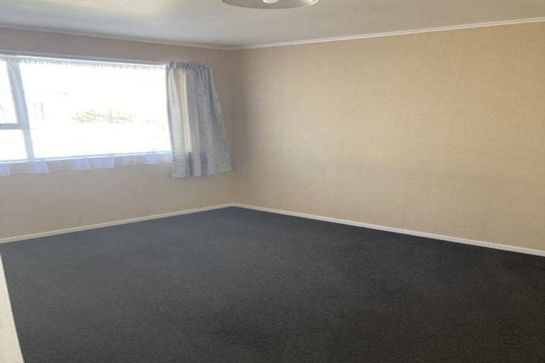 Photo of property in 47b Cypress Drive, Maungaraki, Lower Hutt, 5010